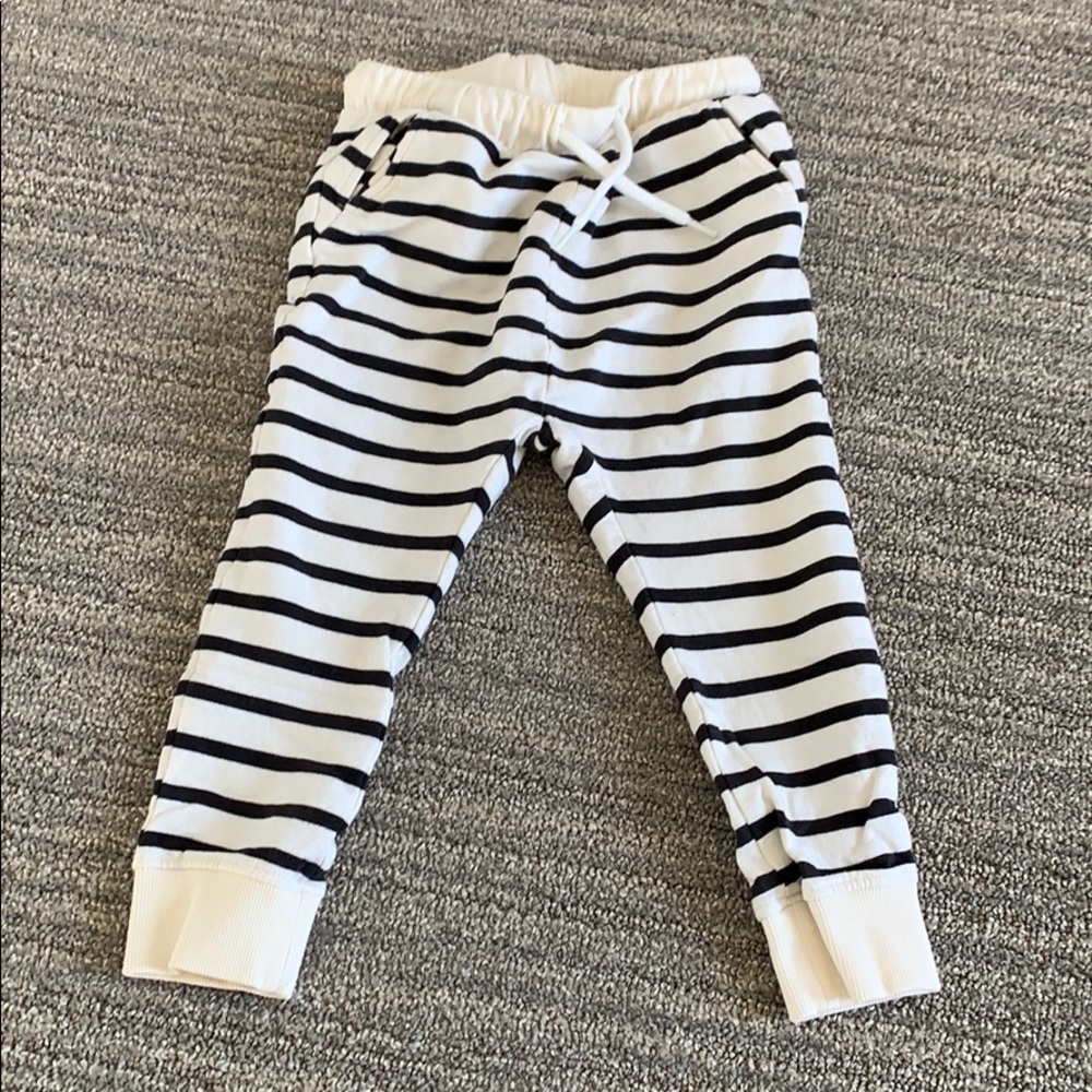 H&M Jogger sweatpants 1.5-2y